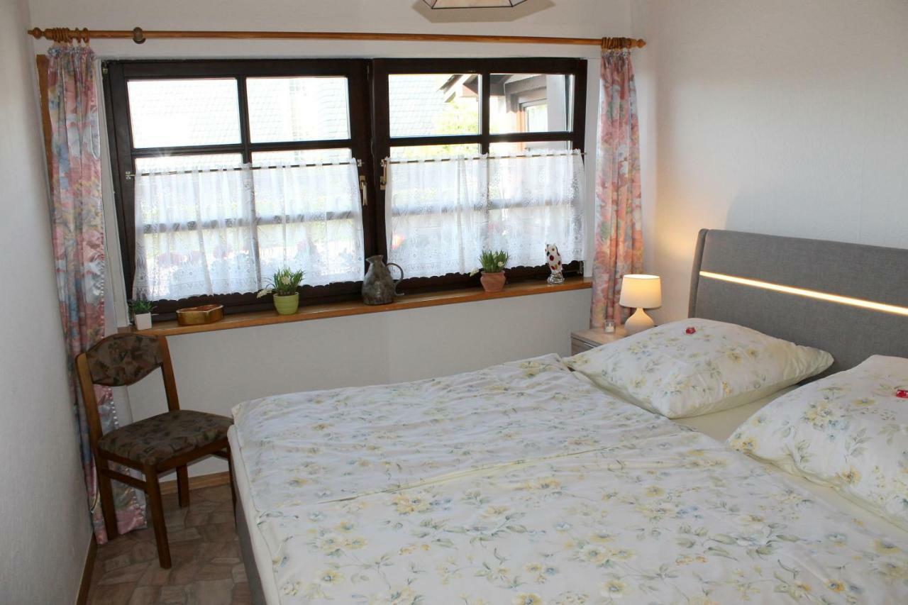 Ferienwohnung Bei Inge Und Heinz Konz Exteriör bild
